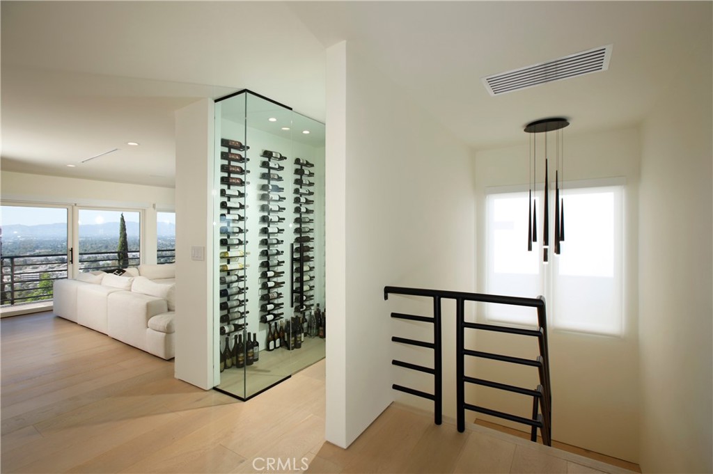 3863 Sherwood Place