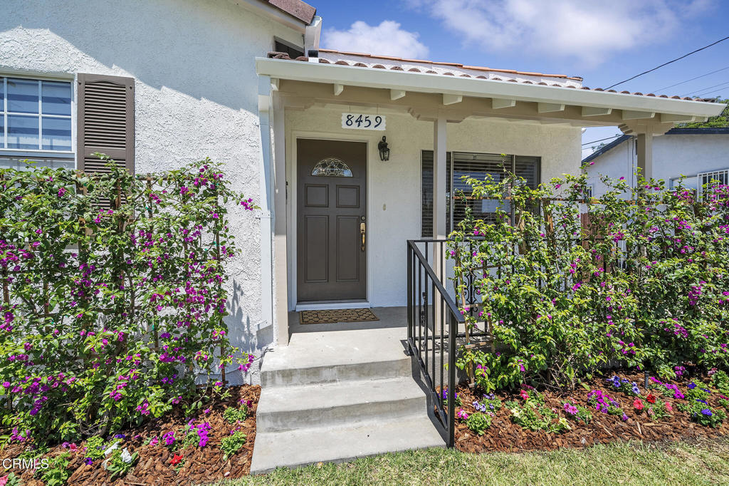 8459 Elm Avenue