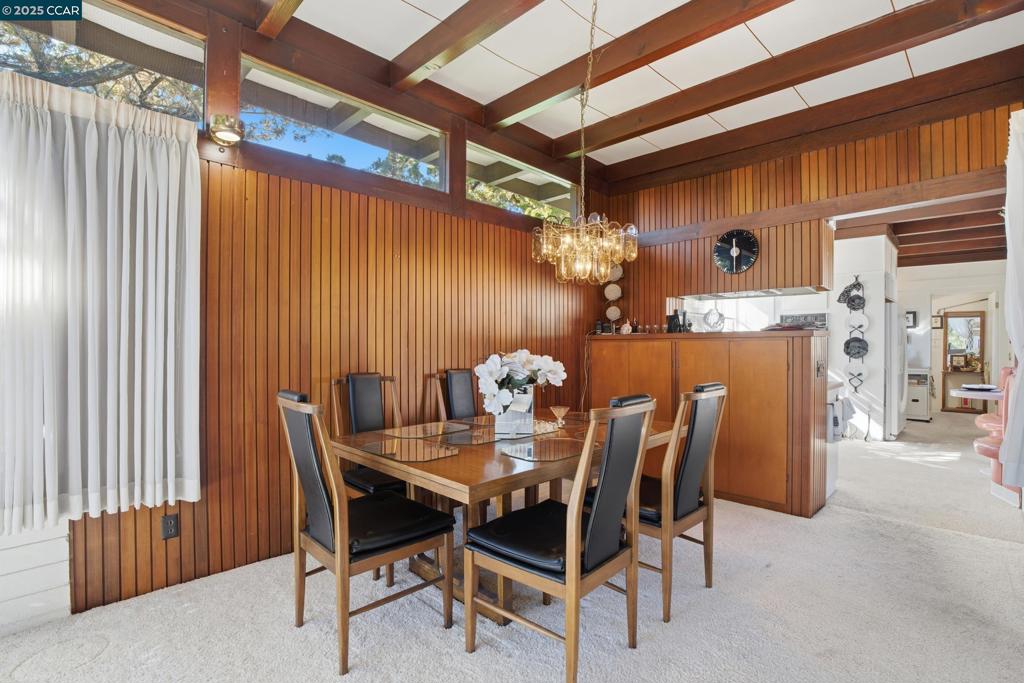 MUIR OAKS - Residential