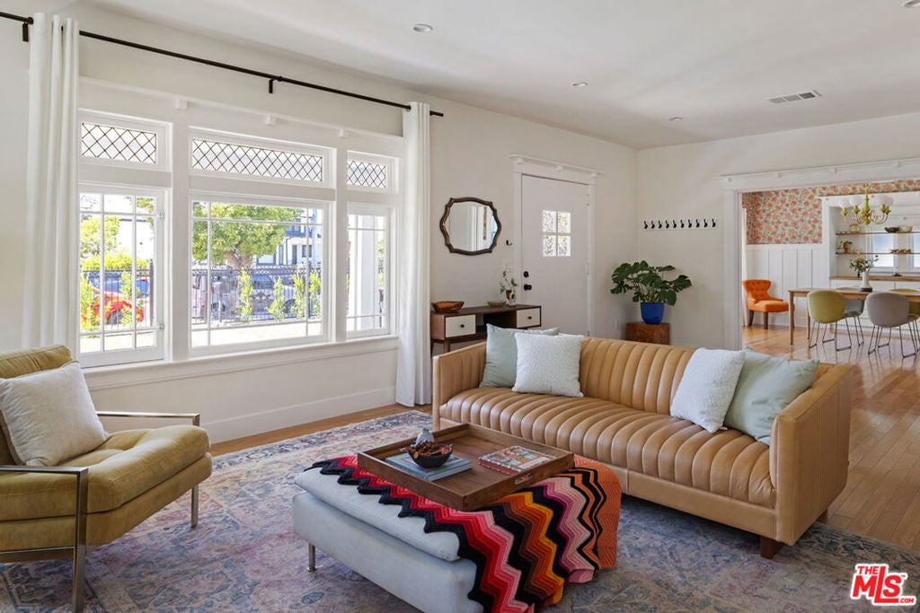 137 E Avenue 43