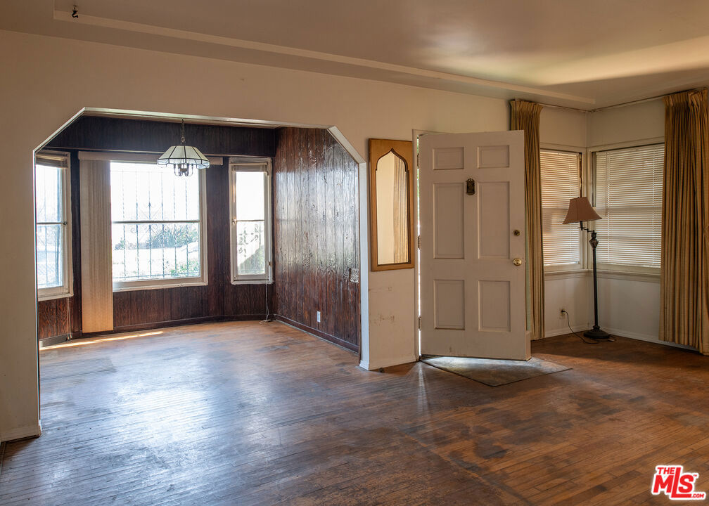 530 W 89th Street