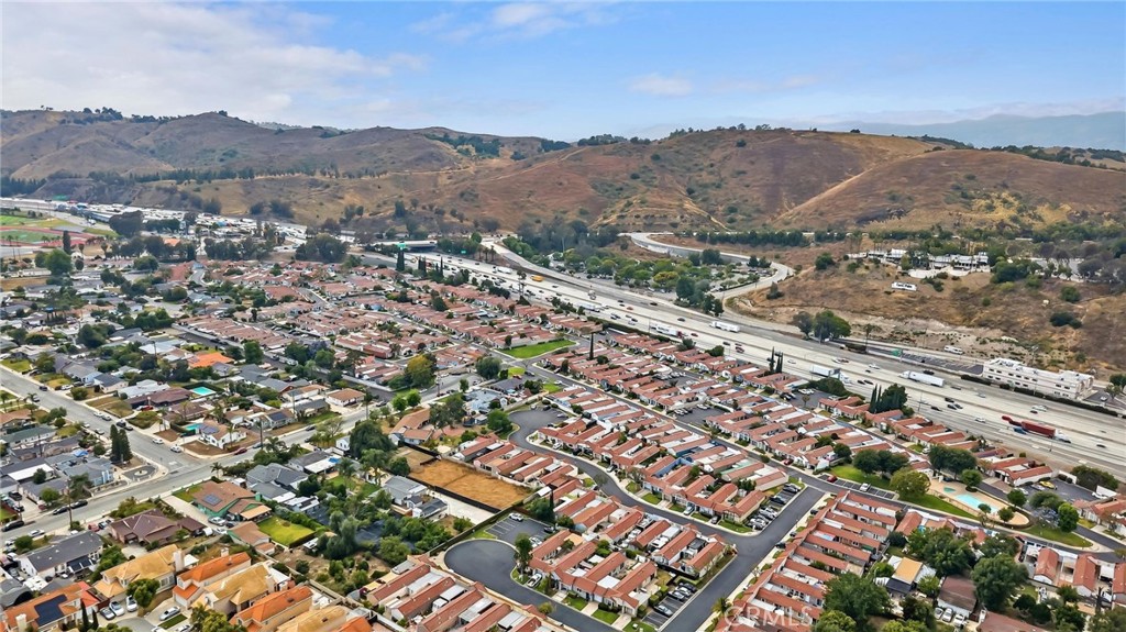 1390 Resort Lane