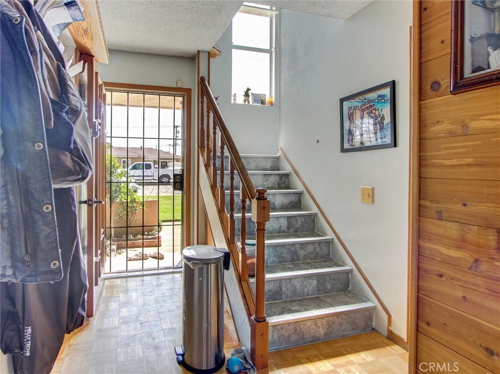 10552 Royal Oak Way