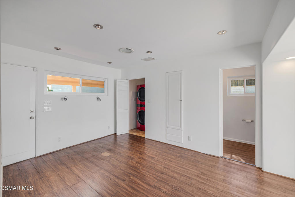 Santa Susana Knolls-166 - 1000832 - Residential