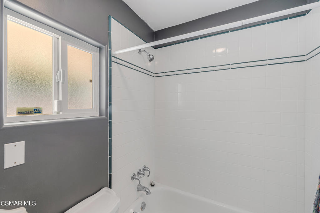 Santa Susana Knolls-166 - 1000832 - Residential