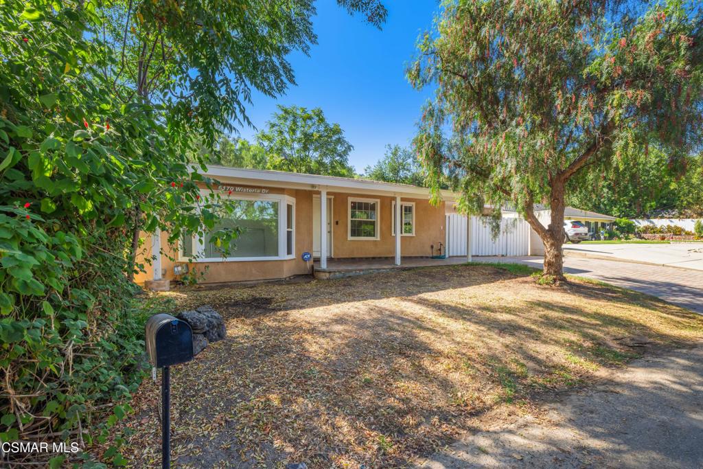 Santa Susana Knolls-166 - 1000832 - Residential