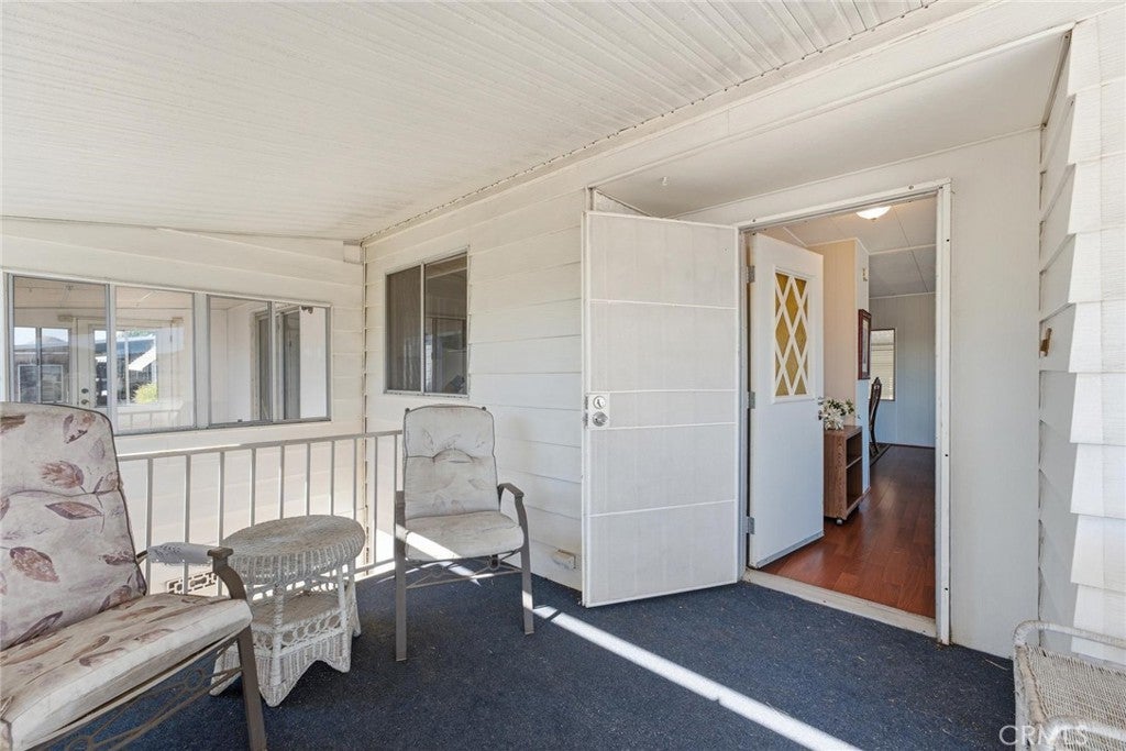 5001 W Florida 323