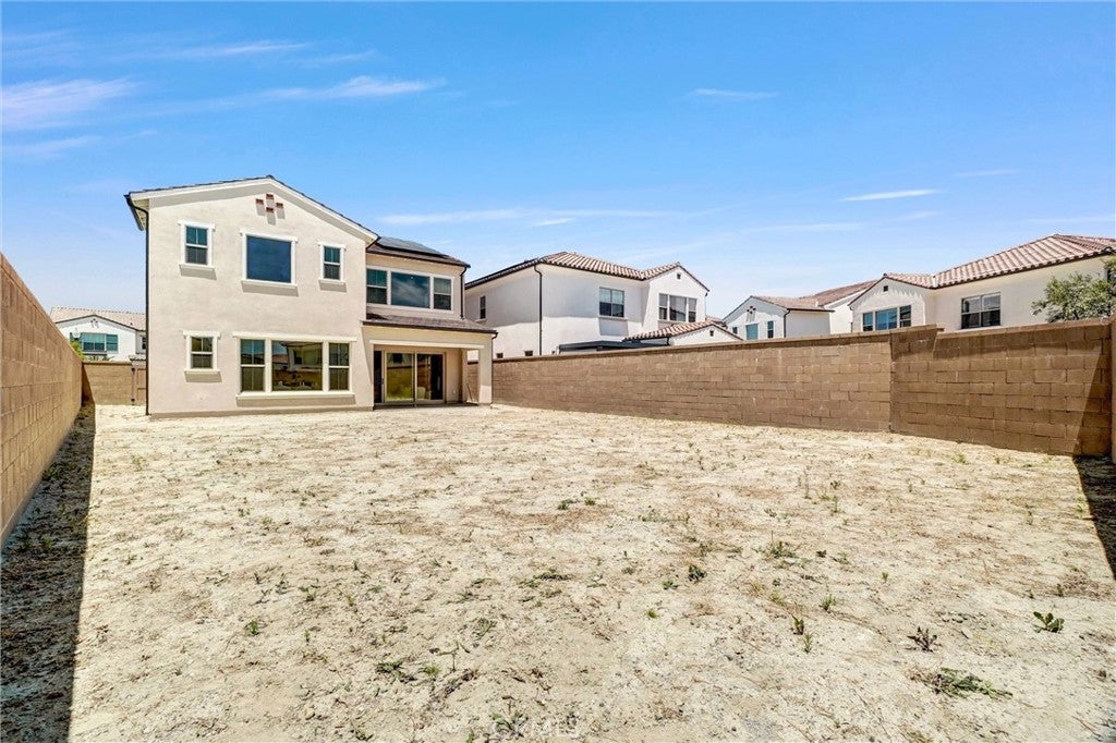 204 Alora, Irvine CA 92618 - Photo 32
