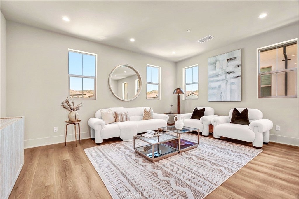 204 Alora, Irvine CA 92618 - Photo 17