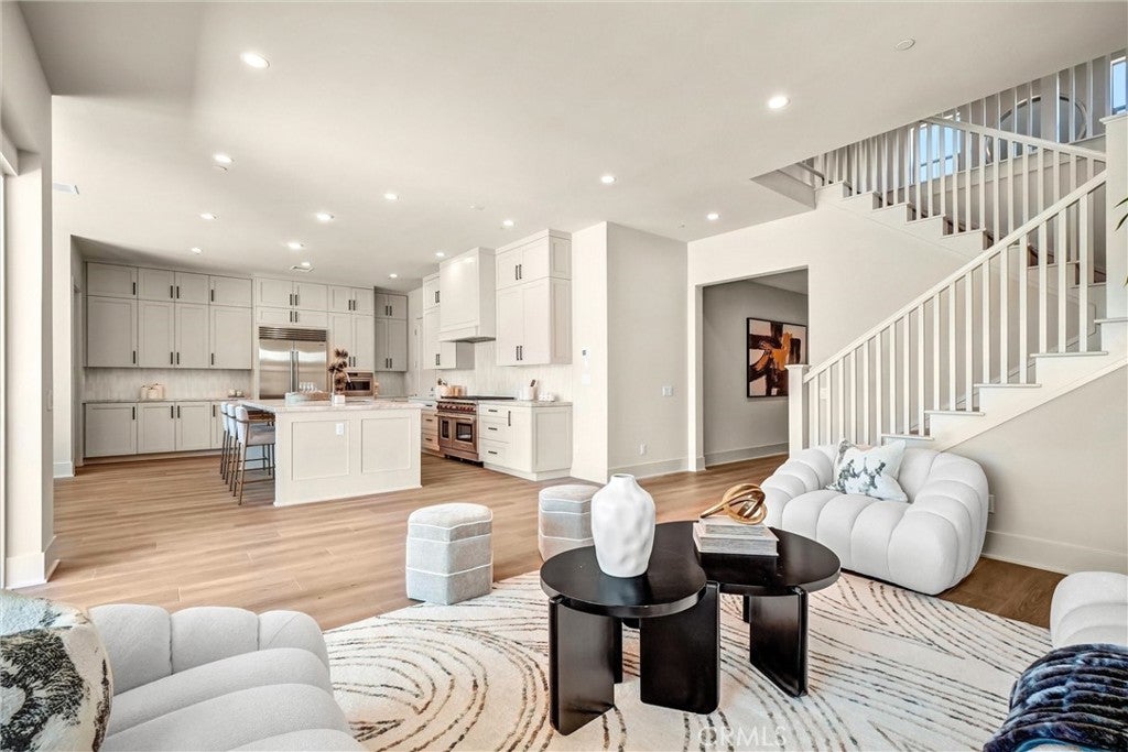 204 Alora, Irvine CA 92618 - Photo 7