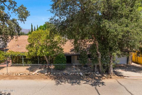 Photo of 826 Katherine Road, Simi Valley, CA 93063 (MLS # 225004173) Photo of 826 Katherine Road, Simi Valley, CA 93063 (MLS # 225004173)