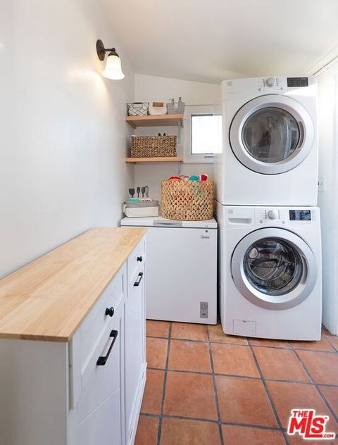 Tiny photo for 342 Palisades Drive, Santa Barbara, CA 93109 (MLS # 26660879)