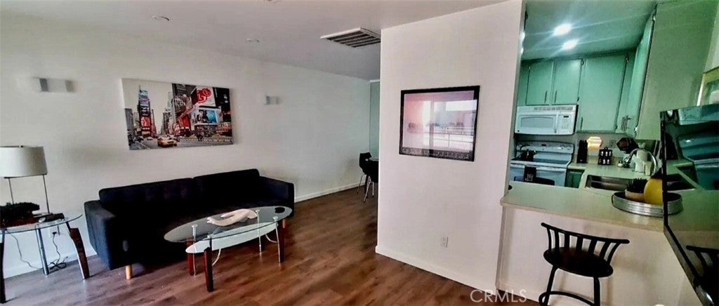 467 S Calle El Segundo D3
