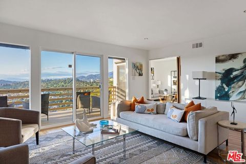 Photo of 3629 Kinney Place, Los Angeles, CA 90065 (MLS # 26632787)