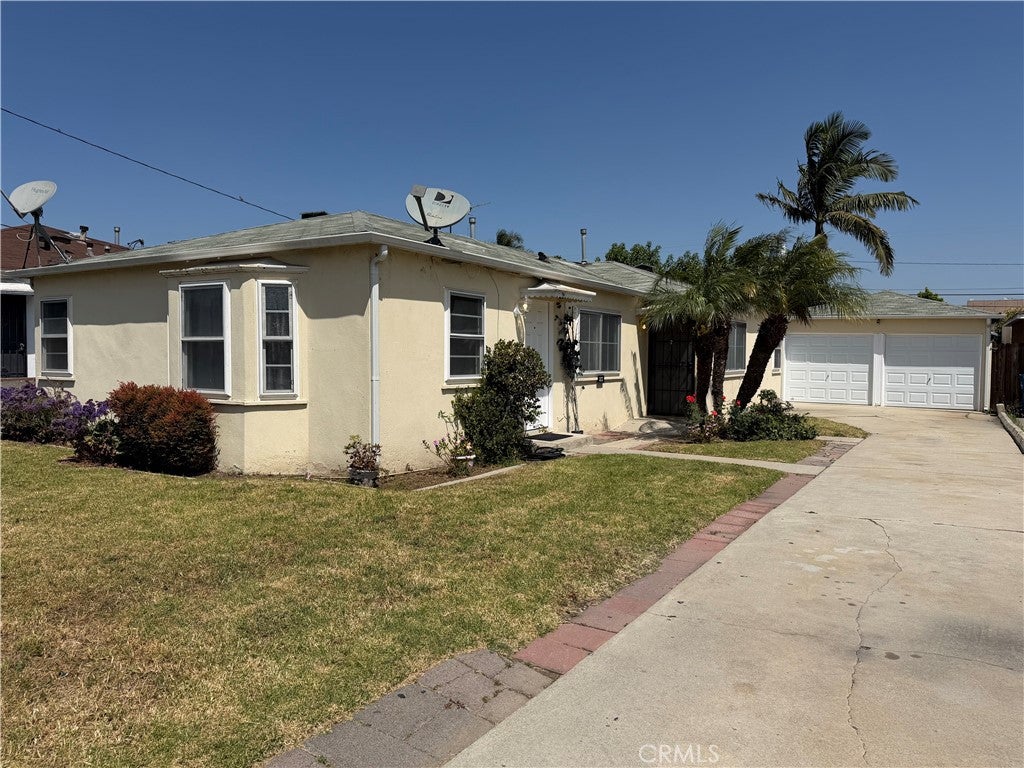 323 Elm