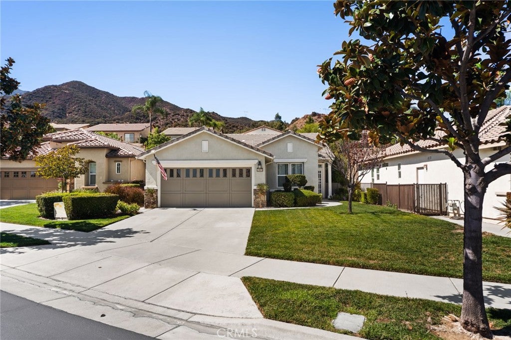 23979 Four Corners