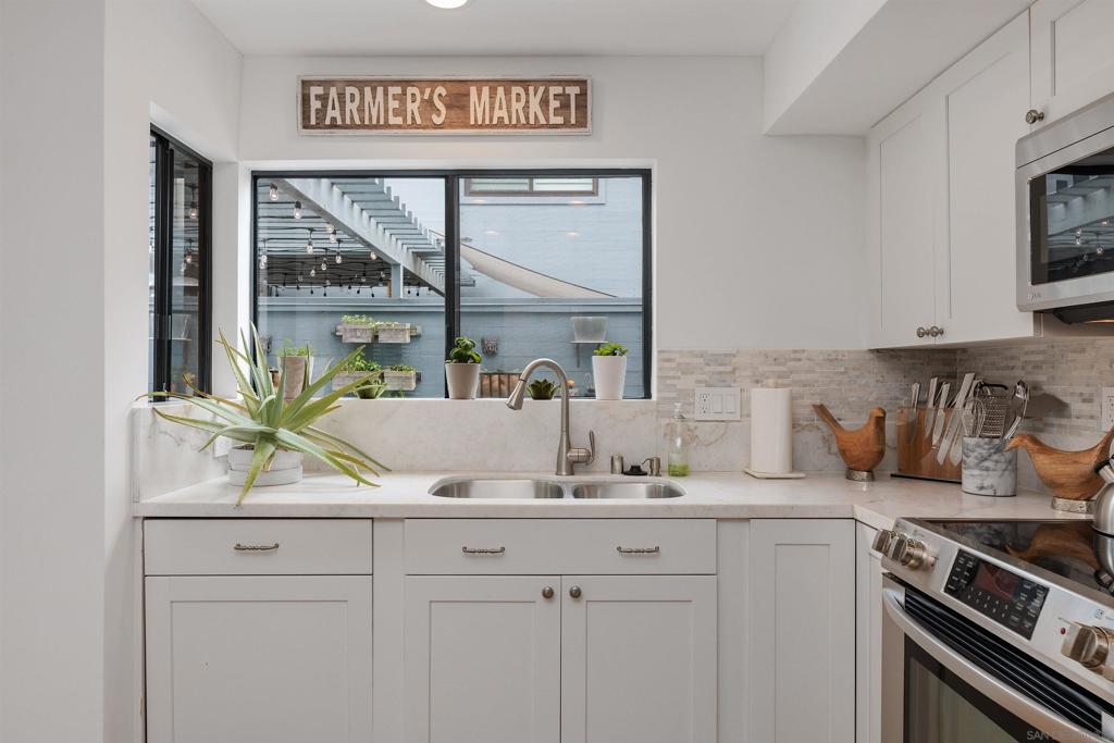 Del Mar - Residential Lease