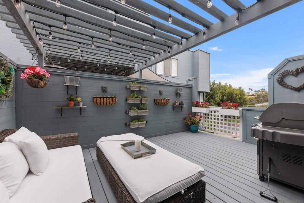 Del Mar - Residential Lease