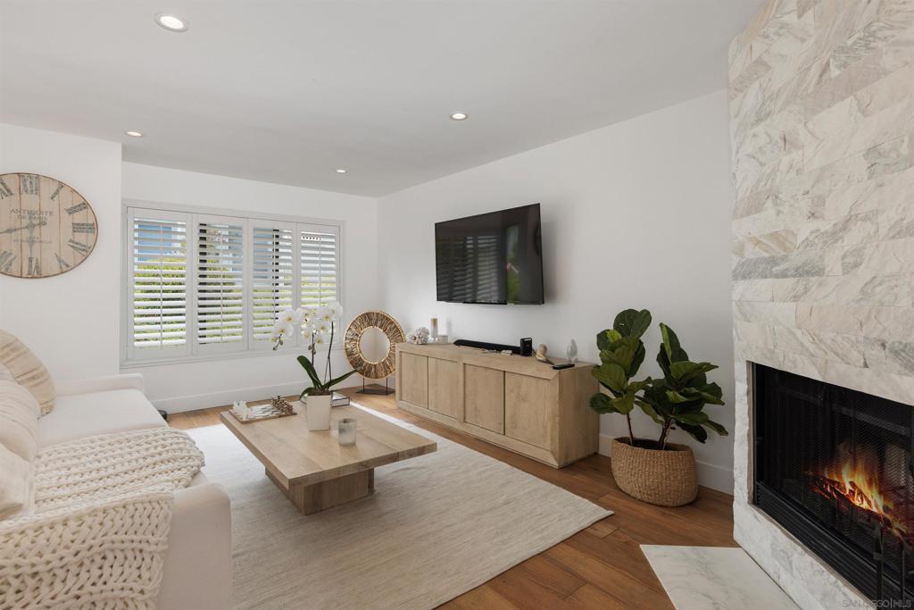 Del Mar - Residential Lease