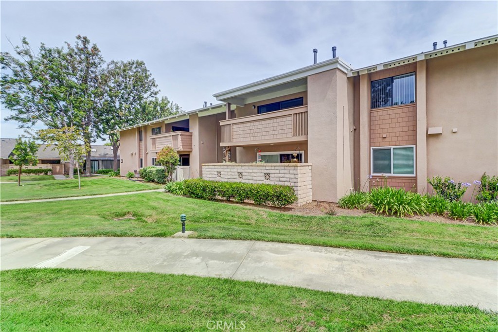 8877 Lauderdale Court 210-G