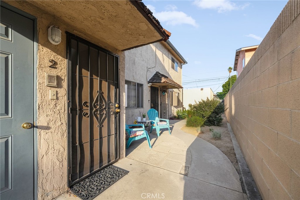 1070 Freeman Avenue