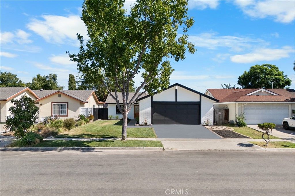 Photo of 14612 Highcrest Circle, Irvine, CA 92604 (MLS # OC25241881)