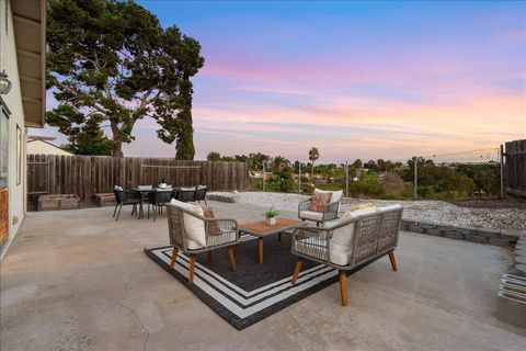231 San Dimas Ave Oceanside CA 92057