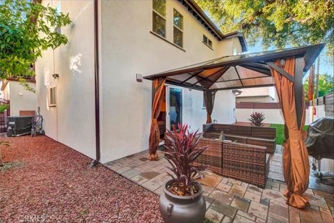 Photo of 523 Fischer Street, Glendale, CA 91205 (MLS # BB26037674)