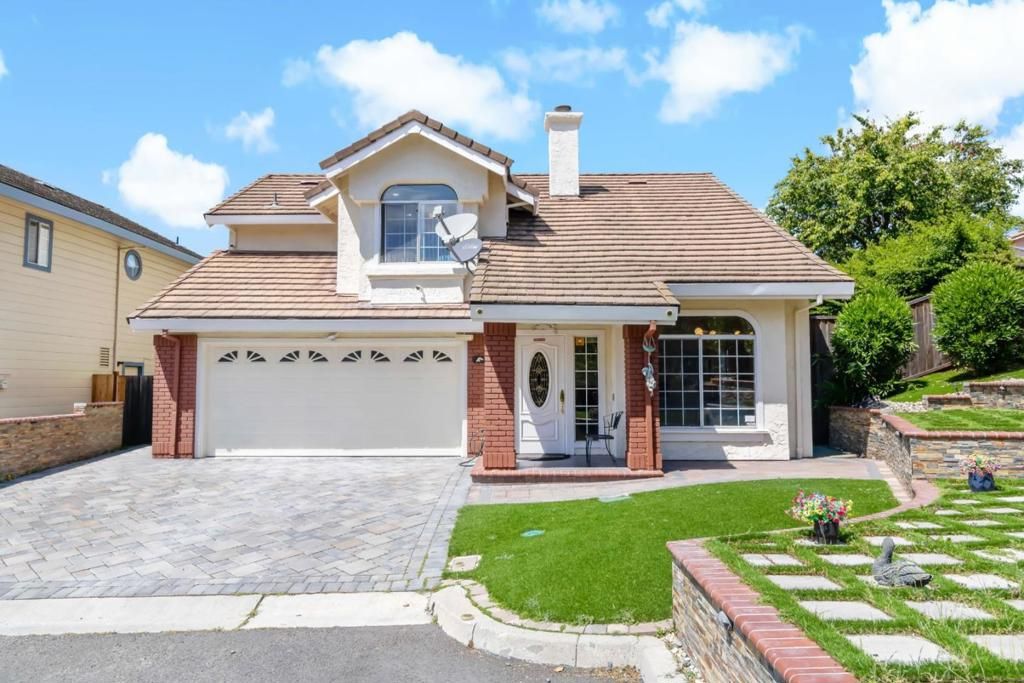 Photo of 3389 Brook Leaf Court, San Jose, CA 95132 (MLS # ML82043604)