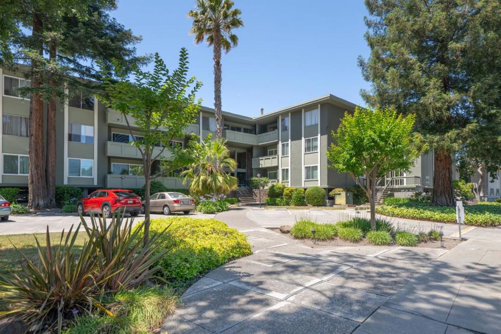 OPEN HOUSE: SUNDAY, JULY 27 2:00PM - 4:00PM. THIS IS A RARE OPPORTUNITY TO OWN A SPACIOUS, TOP-FLOOR, 2 BEDROOM/2 BATH CONDO WITH AN ADJOINING STUDIO! LIVE IN EITHER UNIT, RENT OR SHARE THE OTHER! PERFECT FOR LARGER FAMILIES & INCOME GENERATORS. SPANNING OVER 1,800 SQUARE FEET (THE LARGEST UNITS IN THE COMPLEX!) WITH PEACEFUL VIEWS OF KINGS MOUNTAIN, THIS HOME CHECKS ALL THE BOXES. UPON ENTRY, YOU WILL IMMEDIATELY NOTICE HOW OPEN AND INVITING THE FLOOR PLAN IS. FEATURING A FORMAL LIVING AND DINING ROOM, EACH WITH A SLIDING DOOR ACCESSING THE EXPANSIVE DECK, THE INDOOR/OUTDOOR ENTERTAINING ASPECT WILL ELEVATE ANY EVENT YOU HOST! THE STUDIO, COMPLETE WITH A FULL KITCHEN, PRIVATE DECK, ADDRESS, MAILBOX, AND UTILITIES, OFFERS FLEXIBILTY GALORE! YOU WILL LOVE THE COMMUNITY POOL AND CLUBHOUSE AVAILABLE FOR RESIDENTS TO USE, INCLUDING FOR PRIVATE EVENTS! DESIGNATED GARAGE PARKING SPOTS AS WELL AS PLENTY OF GUEST PARKING, TONS OF STORAGE, STEPS FROM THE YMCA, AND A STONES THROW FROM MAJOR SHOPPING AND COMMUTING ARTERIES, THERE IS NO NEED TO LOOK ANY FURTHER FOR YOUR NEXT HOME(S)!