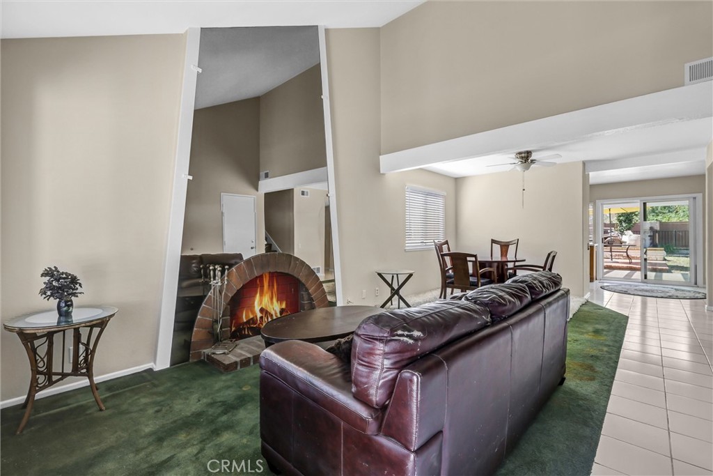 22735 Via Santa Rosa