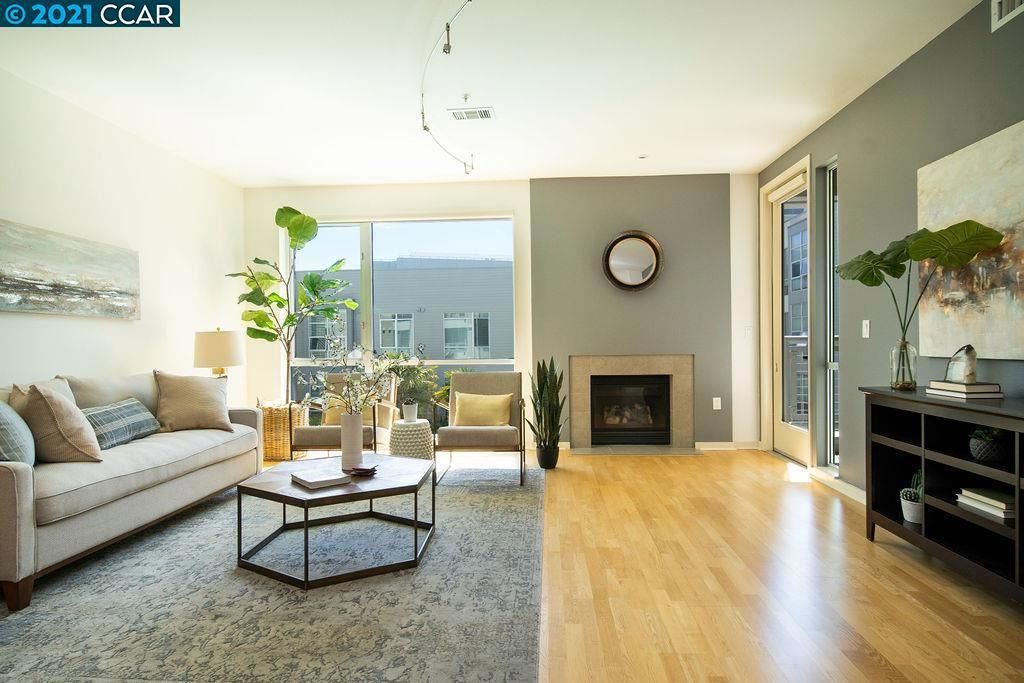 listing image 130728392039177745910