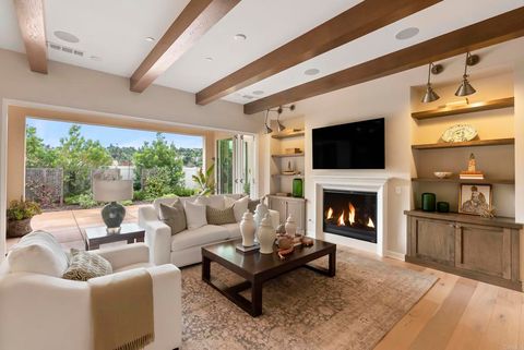 1352 Baumgartner Way Escondido CA 92026