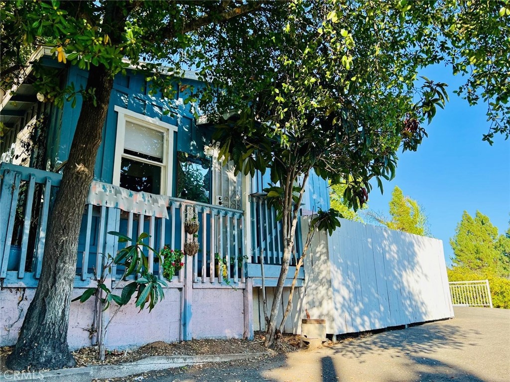 408 N Pico ave