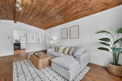 Tiny photo for 765 Tallent Avenue, San Jose, CA 95127 (MLS # ML82027887)