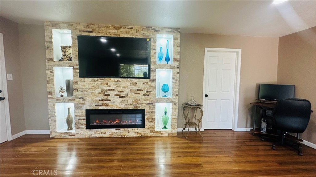 11073 Arlington
