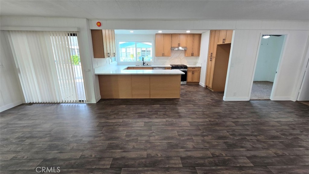 929 E Foothill Blvd Spc 74