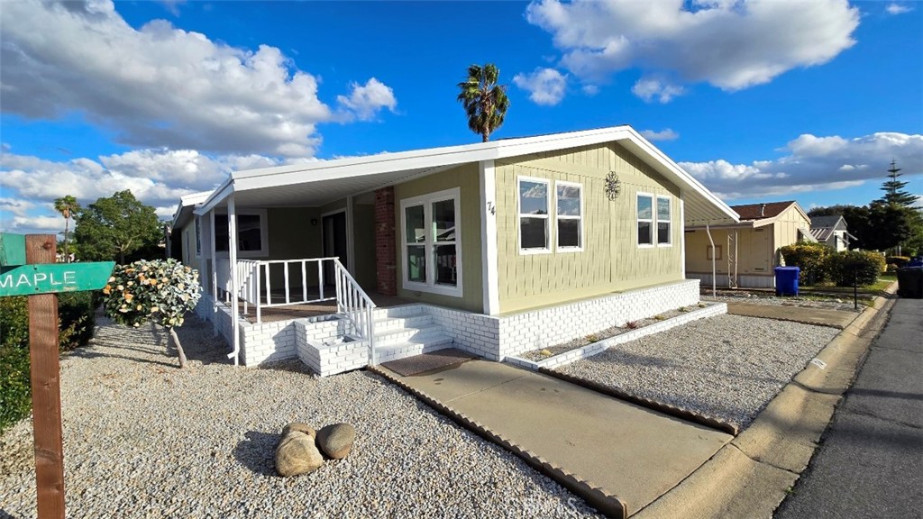 929 E Foothill Blvd Spc 74