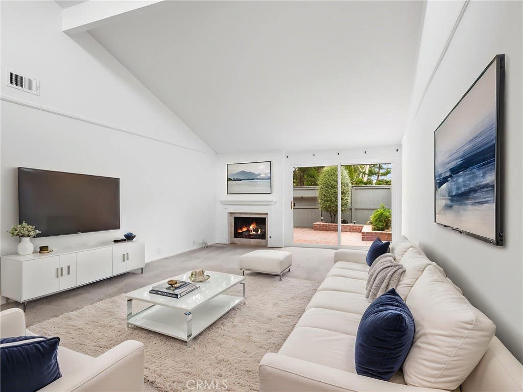 Photo of 19586 Seagull Lane, Huntington Beach, CA 92648 (MLS # ND26152642)
