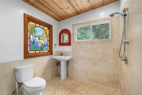 Tiny photo for 1550 Bayview Heights DR, Los Osos, CA 93402 (MLS # SC26181690)