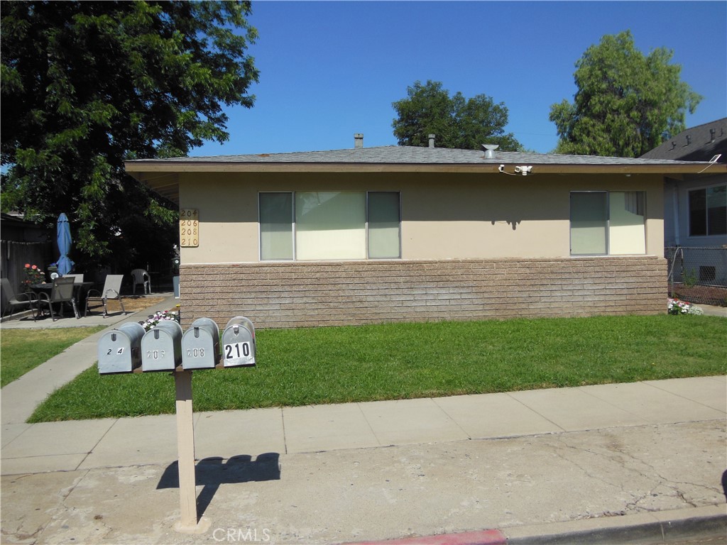 204 N Orange Avenue