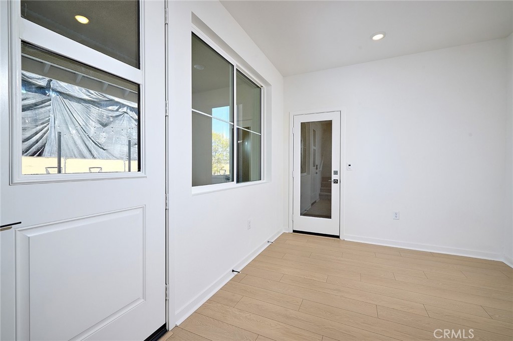 6045 Fairfax Drive