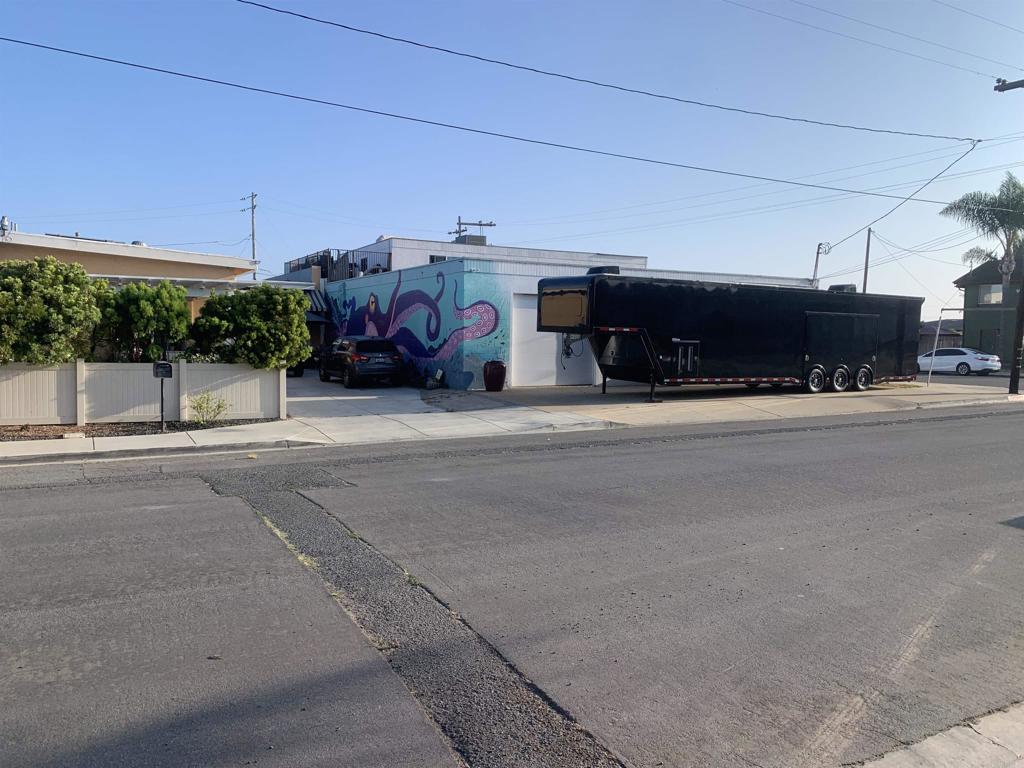 392 94 Delaware Street