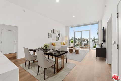 Photo of 8500 Burton Way #602, Los Angeles, CA 90048 (MLS # 26646483)