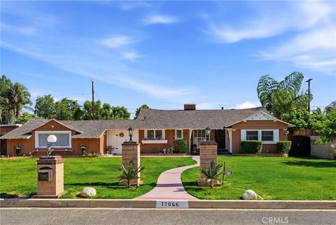 Photo of 17066 Chase ST, Sherwood Forest, CA 91325 (MLS # SR26103564)