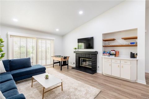 Photo of 216 Desert Falls Drive East Dr, Palm Desert, CA 92211 (MLS # PW25207077)