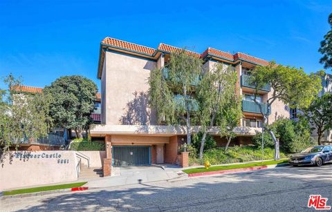 Photo of 5651 Windsor Way #102, Culver City, CA 90230 (MLS # 26734733)