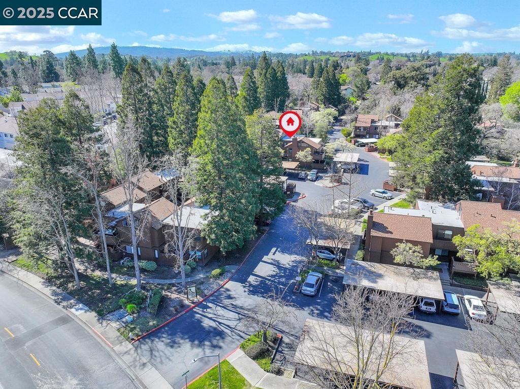 SHADOWOOD - Residential