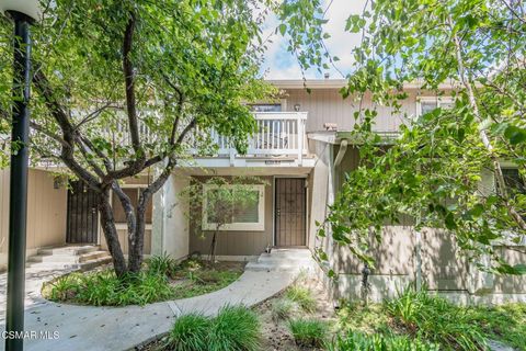 Photo of 15175 Marquette Street #C, Moorpark, CA 93021 (MLS # 225004646) Photo of 15175 Marquette Street #C, Moorpark, CA 93021 (MLS # 225004646)