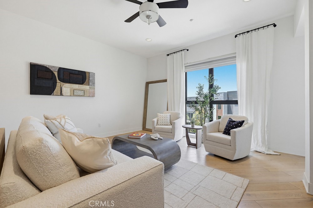 402 S Rockefeller 406